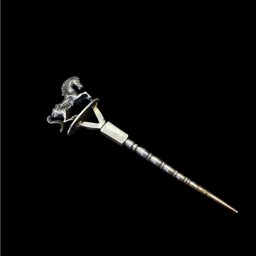 Antique Dutch silver pipe cleaner, dating back to the 18th century.